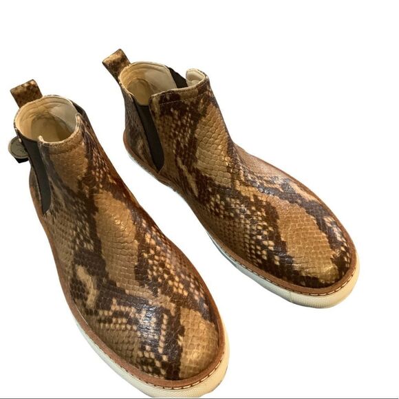 NWT Zara Reptile Snakeskin Brown Ankle Bootie Sneakers 7.5 - Picture 1 of 14
